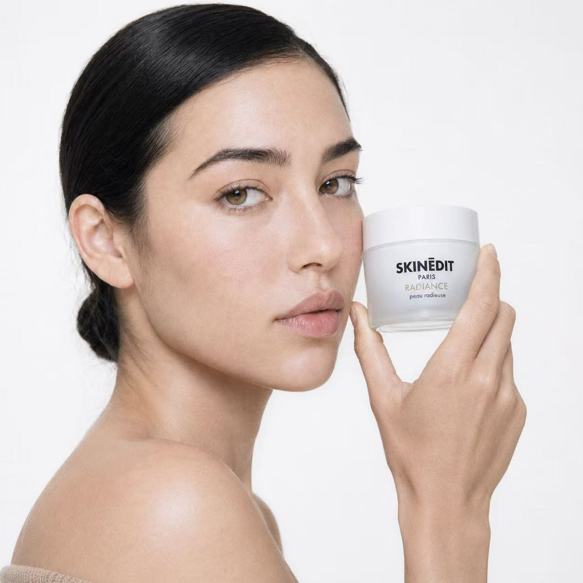 Does Glutathione Help Dark Spots? What Oral Studies Show